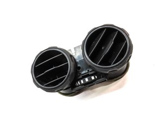 Thumbnail 3: 11 LAND ROVER LR4 L319 REAR CENTER CONSOLE A/C HEATER AIR VENT (Black & Silver)