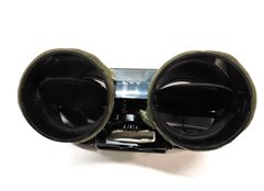 Thumbnail 4: 11 LAND ROVER LR4 L319 REAR CENTER CONSOLE A/C HEATER AIR VENT (Black & Silver)