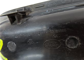 Thumbnail 6: 2011 LAND ROVER LR4 (L319) FRONT RIGHT PASSENGER FENDER GRILLE AIR VENT