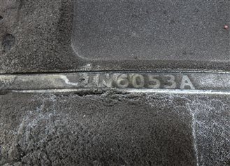 Thumbnail 7: 2010-2013 LAND ROVER LR4 RANGE ROVER SPORT (L320 L322) 5.0L V8 ENGINE COVER TRIM