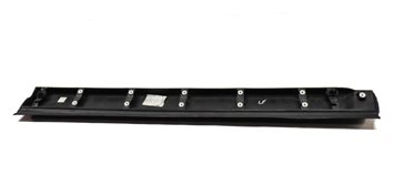Thumbnail 5: 2011 LAND ROVER LR4 (L319) FRONT LEFT DRIVER LOWER DOOR MOULDING TRIM (BLACK)