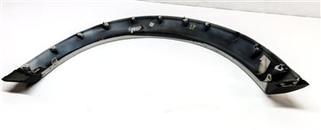 Thumbnail 6: 2011 LAND ROVER LR4 L319 FRONT LEFT DRIVER WHEEL WELL ARCH MOULDING TRIM (White)