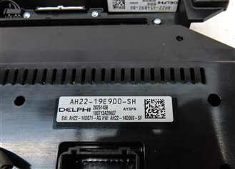 Thumbnail 7: 10-16 LAND ROVER LR4 - FRONT TEMPERATURE CLIMATE CONTROL PANEL (w/ HEATED SEAT)