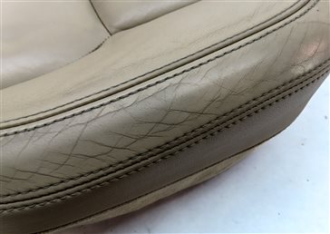 Thumbnail 11: 2011 LAND ROVER LR4 FRONT RIGHT PASSENGER LOWER HEATED SEAT CUSHION (Almond)