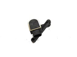 Thumbnail 2: 2014 BMW M235i COUPE (F22) REAR LEFT SUSPENSION HEIGHT LEVEL SENSOR
