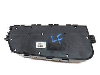 Thumbnail 5: 2014 BMW M235i COUPE F22 FRONT LEFT DRIVER SEAT ADJUST SWITCH w/ MEMORY (BLACK)