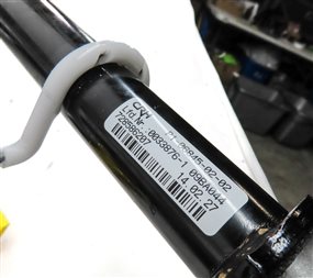 Thumbnail 7: 2014 BMW M235i COUPE (F22) FRONT RIGHT PASSENGER SEAT TRACK w/ MOTORS