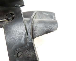 Thumbnail 9: 2011 MERCEDES GLK350 X204 HOOD SAFETY CATCH HOOK LATCH w/ RELEASE LEVER & HOOKS