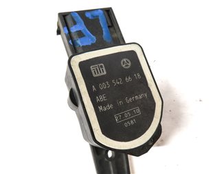Thumbnail 5: 2011 MERCEDES GLK350 (X204) FRONT LEFT DRIVER SUSPENSION HEIGHT LEVEL SENSOR