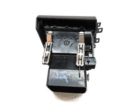 Thumbnail 4: 2011 MERCEDES GLK350 (X204) FRONT LEFT DRIVER HVAC A/C HEATER AIR VENT (Black)