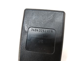 Thumbnail 8: 2011 MERCEDES GLK350 X204 REAR LEFT RIGHT & CENTER SEATBELT BUCKLE RECIVER SET 3