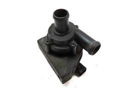 Thumbnail 4: 2015 AUDI Q3 (8U) 2.0L TURBO (CCTA) ENGINE AUXILIARY ELECTRIC COOLANT WATER PUMP