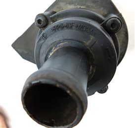 Thumbnail 6: 2015 AUDI Q3 (8U) 2.0L TURBO (CCTA) ENGINE AUXILIARY ELECTRIC COOLANT WATER PUMP