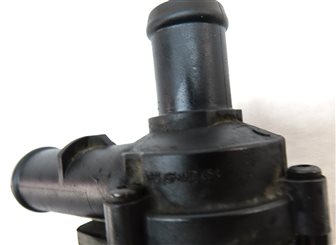 Thumbnail 5: 2015 AUDI Q3 (8U) 2.0L TURBO (CCTA) ENGINE AUXILIARY ELECTRIC COOLANT WATER PUMP