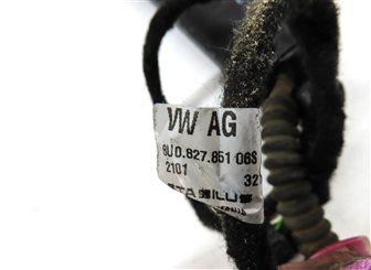 Thumbnail 8: 2015-2018 AUDI Q3 (8U) REAR LEFT & RIGHT ELECTRIC TRUNK SHOCK STRUT SET-2