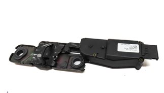 Thumbnail 4: 2015 AUDI Q3 (8U) REAR HATCH TRUNK LOCK LATCH STRIKER PLATE w/ ACTUATOR MOTOR