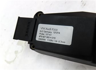 Thumbnail 6: 2015 AUDI Q3 (8U) REAR HATCH TRUNK LOCK LATCH STRIKER PLATE w/ ACTUATOR MOTOR