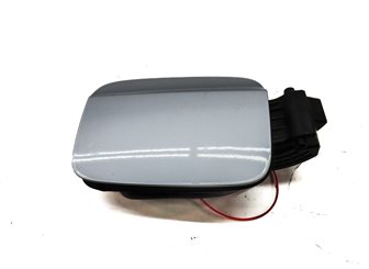 Thumbnail 2: 2015-2018 AUDI Q3 (8U) FUEL TANK DOOR LID TRIM w/ HOUSING & CAP (Silver)