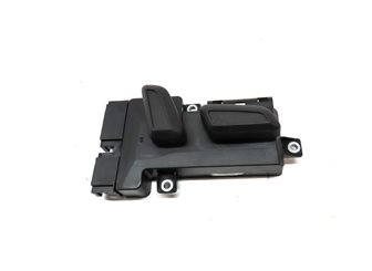 Thumbnail 2: 2015 AUDI Q3 (8U) FRONT RIGHT PASSENGER SEAT ADJUST ADJUSTMENT SWITCH (BLACK)