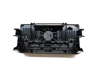 Thumbnail 6: 2015-2016 AUDI Q3 (8U) FRONT HEATER A/C TEMPERATURE CLIMATE CONTROL PANEL