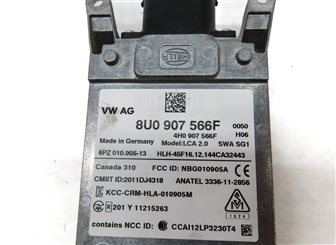 Thumbnail 4: 2015-2018 AUDI Q3 (8U) REAR RIGHT PASSENGER BLIND SPOT RADAR SENSOR MODULE