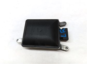 Thumbnail 5: 2015-2018 AUDI Q3 (8U) REAR LEFT DRIVER BLIND SPOT RADAR SENSOR MODULE
