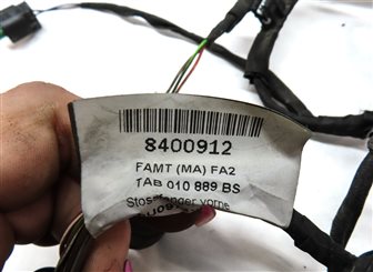 Thumbnail 4: 2015 AUDI Q3 (8U) FRONT PARK ASSIST PDC SENSOR SET 4 w/ WIRE HARNESS (SILVER)