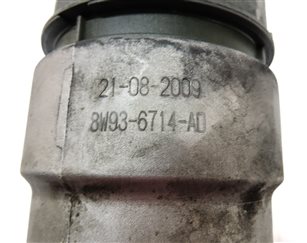 Thumbnail 8: 2010 LAND ROVER LR4 (L319) 5.0L NON SUPER ENGINE OIL FILTER HOUSING w/ CAP