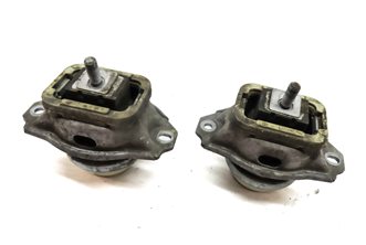 Thumbnail 1: 2010 LAND ROVER LR4 (L319) 5.0L NON SUPER LEFT & RIGHT ENGINE MOUNT SET 2