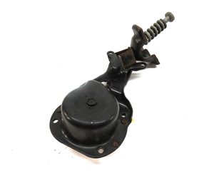 Thumbnail 1: 2010 LAND ROVER LR4 (L319) SPARE TIRE HOLDER WINCH MOUNT