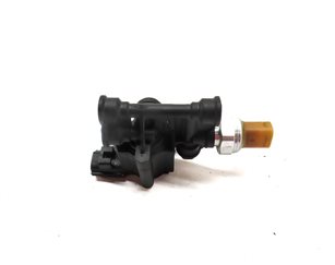 Thumbnail 4: 2010 LAND ROVER LR4 (L319) REAR AIR SUSPENSION TRANSFER RELIEF VALVE