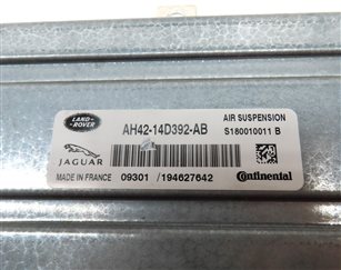 Thumbnail 4: 10-16 LR4 - RANGE ROVER SPORT (L320) AIR SUSPENSION COMPRESSOR MODULE (HITACHI)