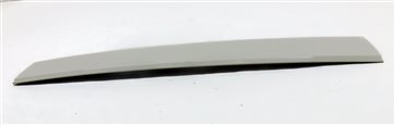 Thumbnail 2: 2010 LAND ROVER LR4 (L319) LOWER TAILGATE TAIL GATE TRIM PANEL (White)