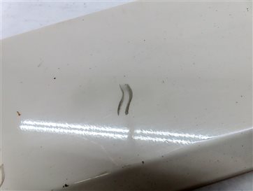 Thumbnail 8: 2010 LAND ROVER LR4 (L319) LOWER TAILGATE TAIL GATE TRIM PANEL (White)