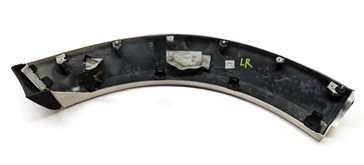 Thumbnail 6: 2010 LAND ROVER LR4 (L319) REAR LEFT FENDER FLARE ARCH MOULDING TRIM (White)