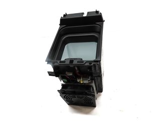 Thumbnail 2: 2010 LAND ROVER LR4 (L319) FRONT CENTER CONSOLE REFRIGERATOR STORAGE BIN FRIDGE