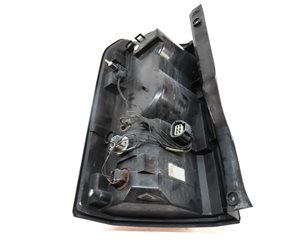Thumbnail 6: 2010-2013 LAND ROVER LR4 - RIGHT PASSENGER REAR TAILLIGHT BRAKE LIGHT LAMP