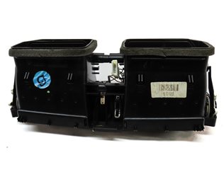 Thumbnail 5: 2011 BMW X3 (F25) FRONT CENTER DASH HVAC A/C HEATER DUAL AIR VENT (Black)