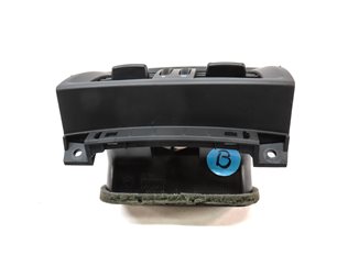 Thumbnail 4: 2011 BMW X3 (F25) REAR CENTER CONSOLE HVAC A/C HEATER AIR VENT (Black)