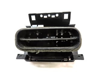 Thumbnail 6: 2011 BMW X3 (F25) REAR CENTER CONSOLE HVAC A/C HEATER AIR VENT (Black)