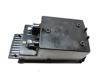 Thumbnail 6: 2011 BMW X3 (F25) FRONT CENTER CONSOLE STORAGE BIN TRAY (BLACK)