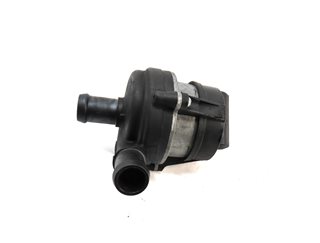 Thumbnail 2: 16 LAND RANGE ROVER SPORT (L494) 3.0L DIESEL ENGINE AUXILIARY WATER COOLANT PUMP