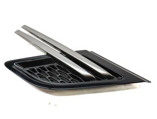 Thumbnail 4: 2016 LAND RANGE ROVER SPORT (L494) FRONT RIGHT PASSENGER FENDER GRILLE TRIM