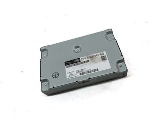 Thumbnail 3: 2016 LAND RANGE ROVER SPORT (L494) COMMUNICATIONS CONTROL MODULE