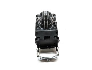 Thumbnail 4: 16 RANGE ROVER SPORT L494 FRONT CENTER TRACTION HEIGHT TERRAIN SELECT SWITCH
