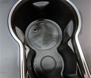 Thumbnail 6: 16-22 RANGE ROVER SPORT L494 REAR 2ND ROW CENTER BACK ARMREST CUPHOLDER (BLACK)