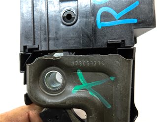 Thumbnail 6: 2012 AUDI A7 (C7 4G8) REAR RIGHT UPPER SEAT BACK LOCK LATCH HANDLE (BLACK)