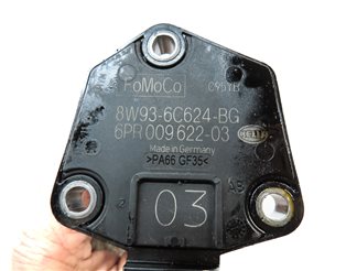 Thumbnail 5: 2010 LAND ROVER LR4 (L319) 5.0L NON SUPER ENGINE MOTOR OIL FLUID LEVEL SENSOR