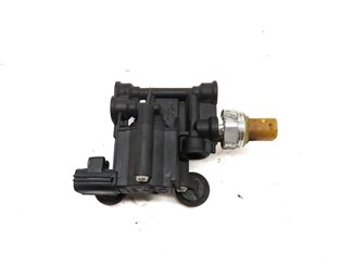 Thumbnail 4: 2010 LAND ROVER LR4 (L319) AIR SUSPENSION CONTROL VALVE BLOCK