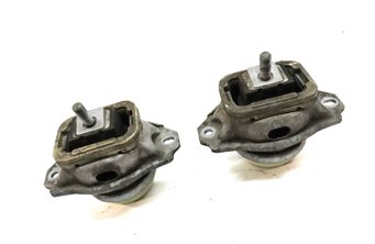 Thumbnail 3: 2010 LAND ROVER LR4 (L319) 5.0L NON SUPER ENGINE MOTOR MOUNT SET/2